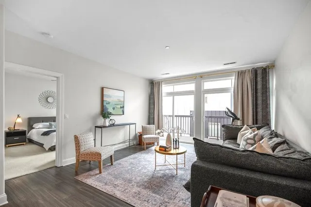 $1,850 | 1905 North Water Street, Unit 401, Milwaukee, WI 53202