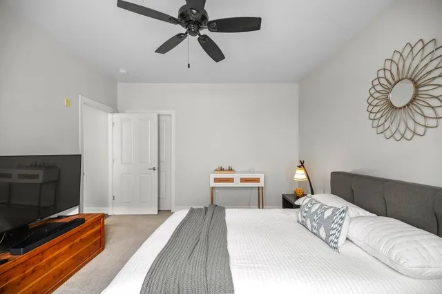 $1,850 | 1905 North Water Street, Unit 401, Milwaukee, WI 53202