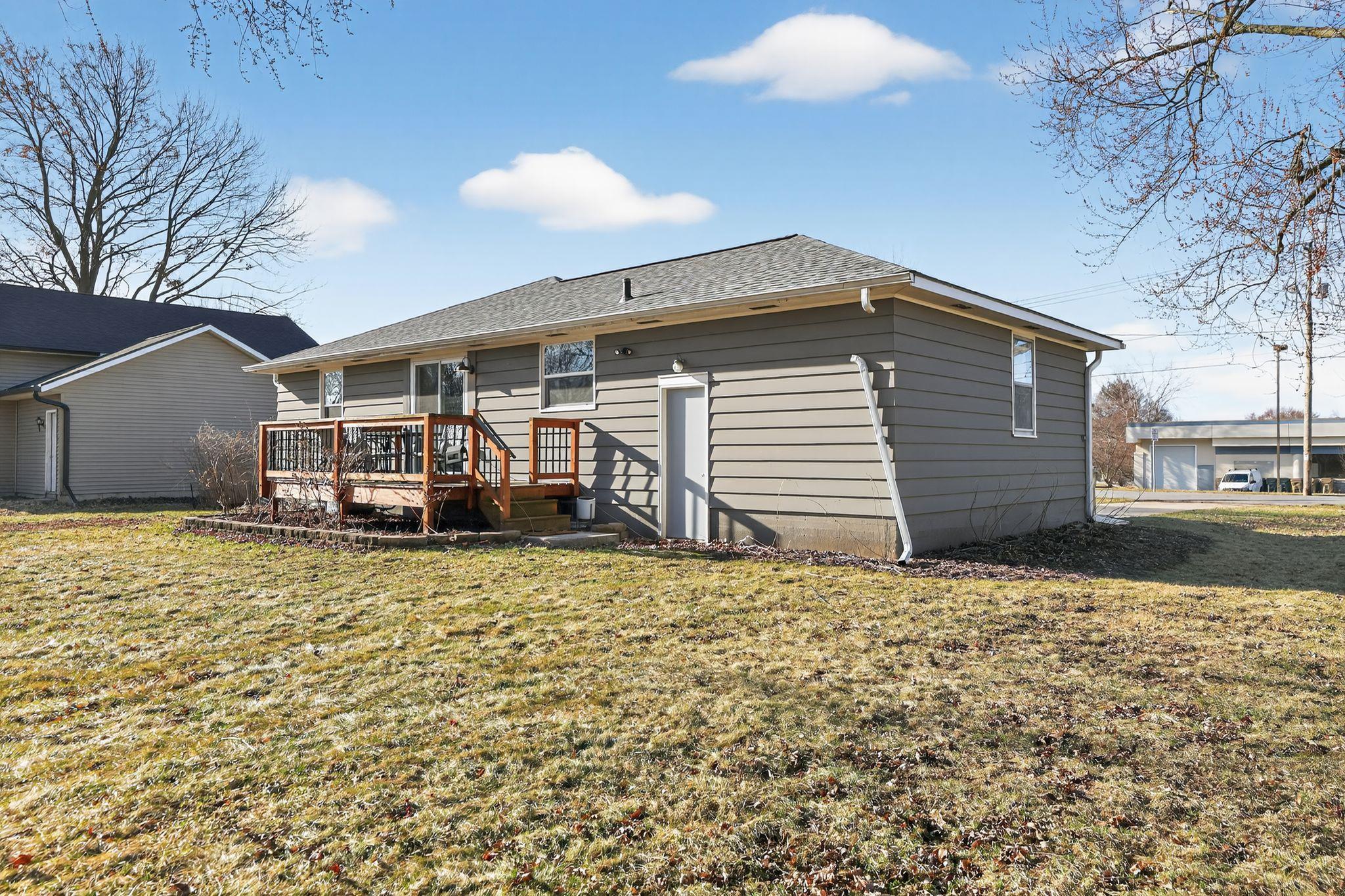 1429 Mac Arthur Road Madison, WI 53714 - Photo 20 of 31