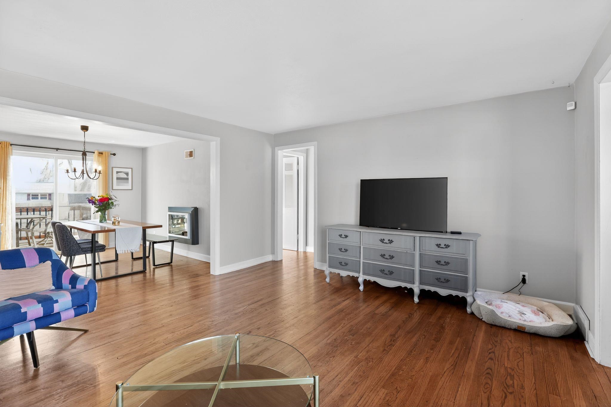 1429 Mac Arthur Road Madison, WI 53714 - Photo 7 of 31