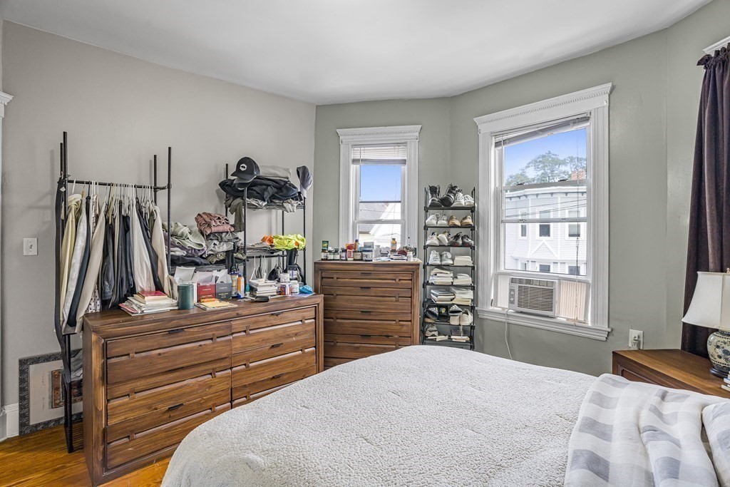 37 Harbor View Street, Unit 3 Boston, MA 02125 - Photo 12 of 16