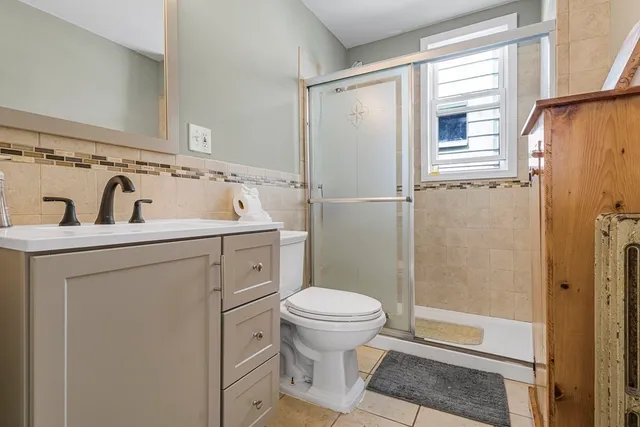 $4,000 | 37 Harbor View Street, Unit 3, Boston, MA 02125