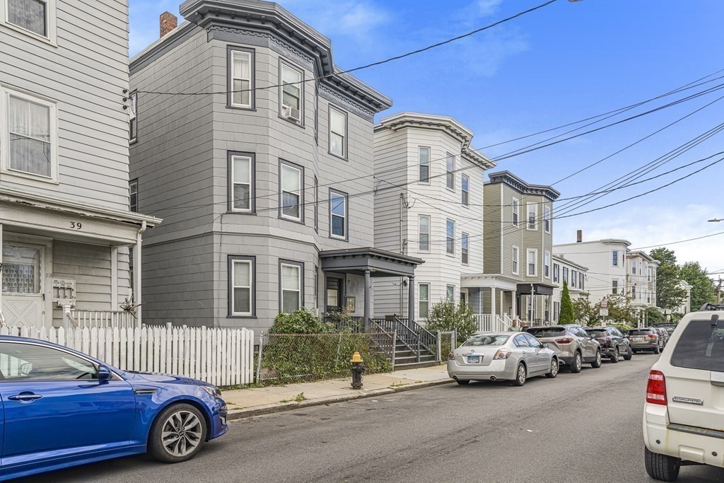 37 Harbor View Street, Unit 3 Boston, MA 02125 - Photo 16 of 16