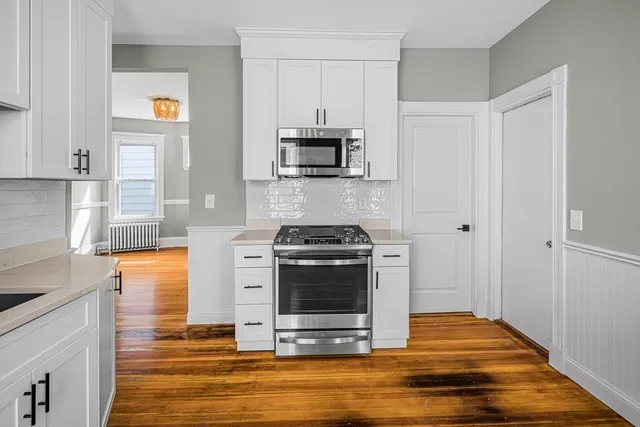 $4,000 | 37 Harbor View Street, Unit 3, Boston, MA 02125