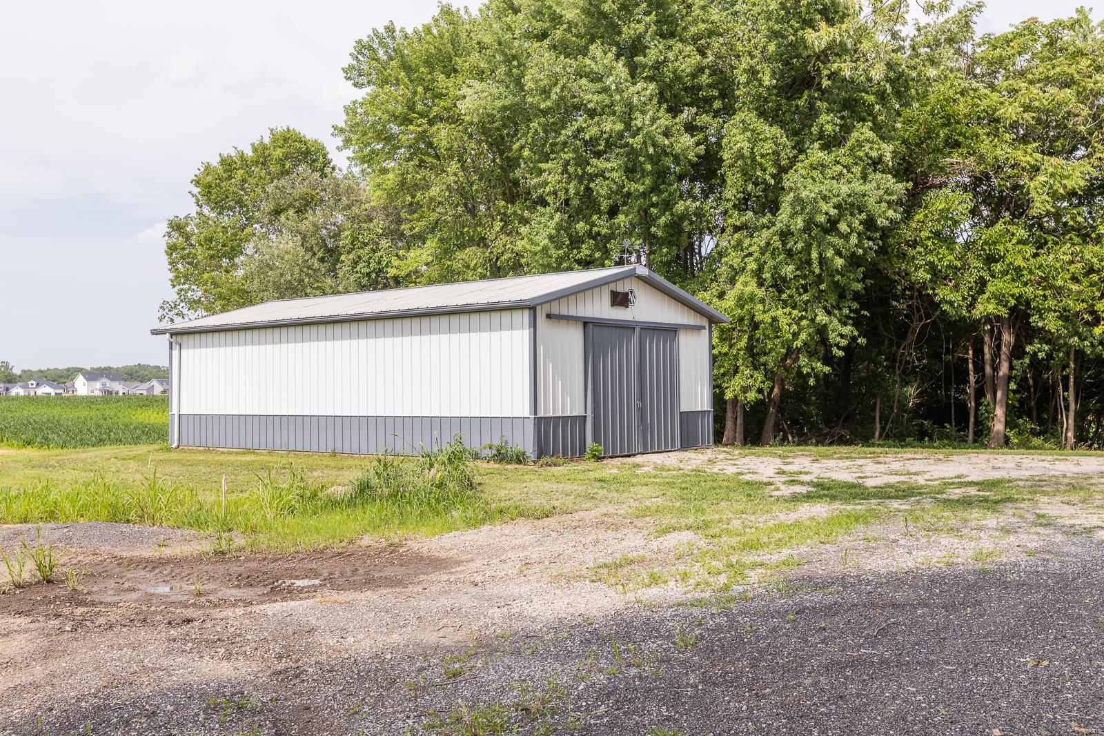 1220 Pausch Road O'Fallon, IL 62269 - Photo 3 of 15
