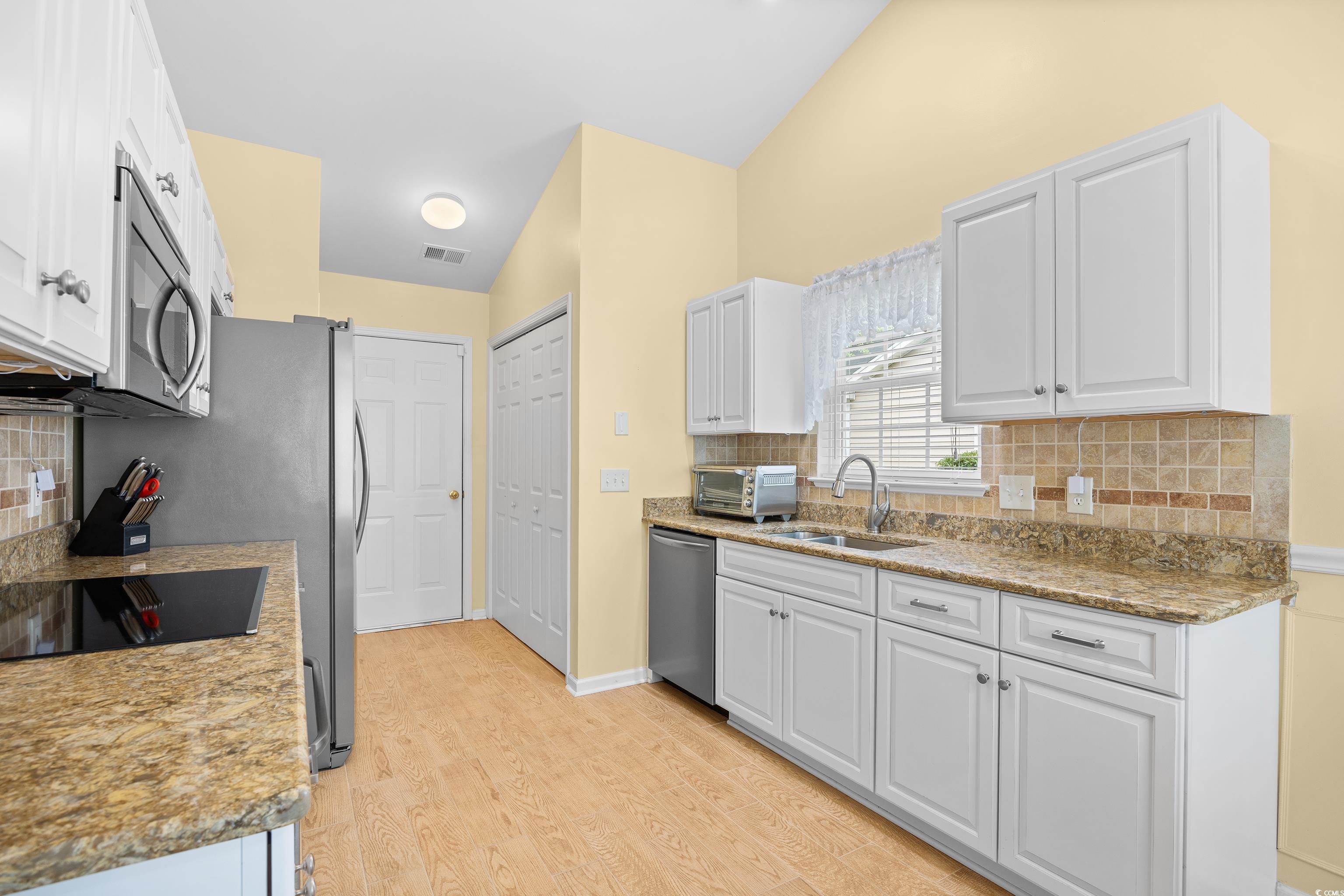 4554 Fringetree Drive Murrells Inlet, SC 29576 - Photo 14 of 40