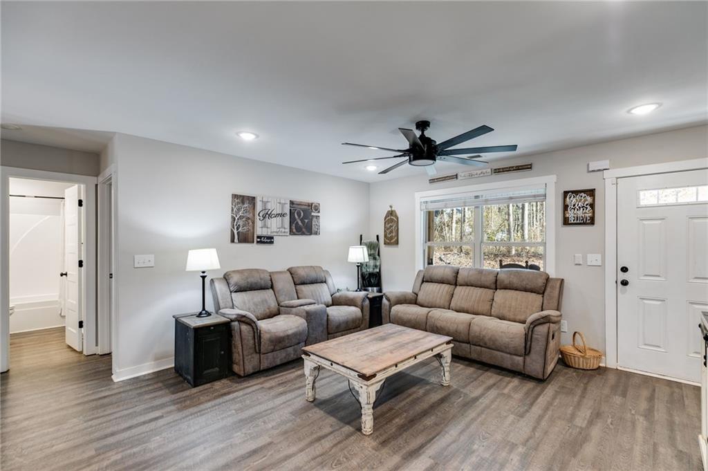 132 Pinnacle Way Carrollton, GA 30117 - Photo 5 of 21