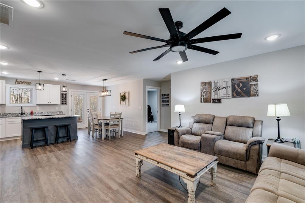 132 Pinnacle Way Carrollton, GA 30117 - Photo 6 of 21