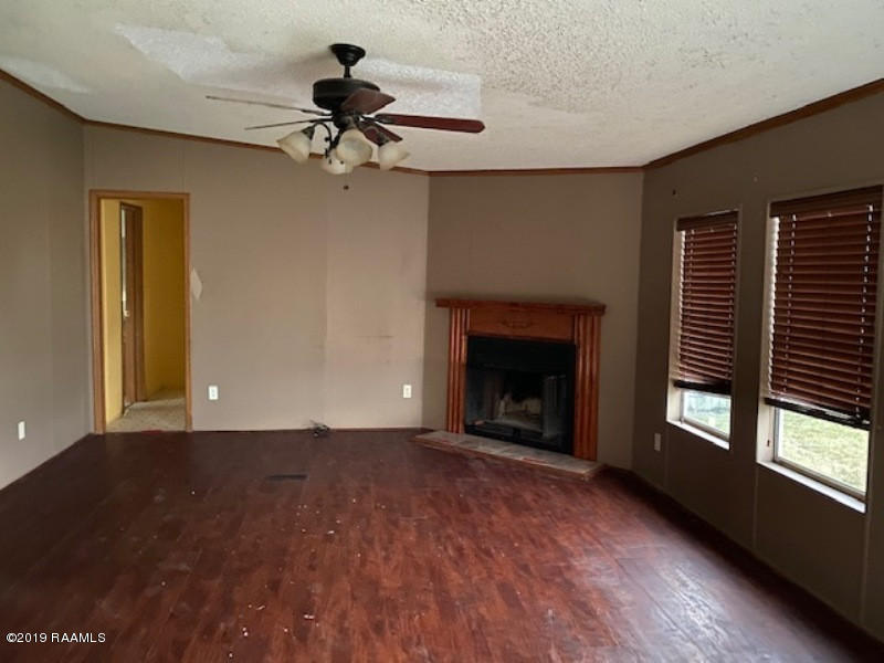 107 Legrande Road Carencro, LA 70520 - Photo 5 of 11 IMG_6413