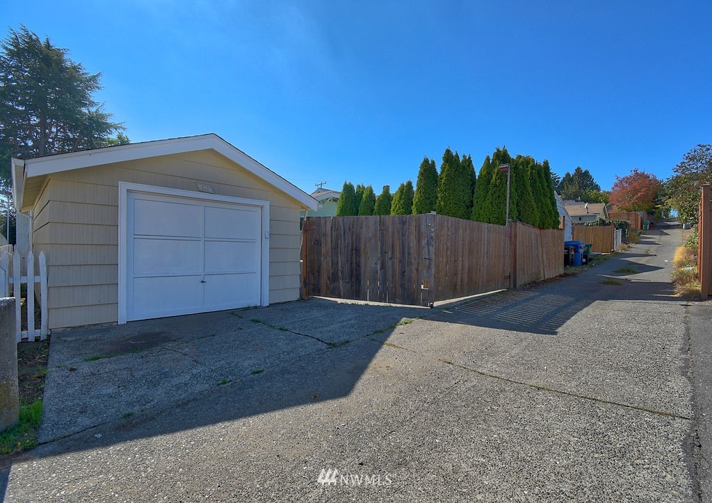 950 North 78th Street Seattle, WA 98103 - Photo 23 of 24 Gallery Image 23