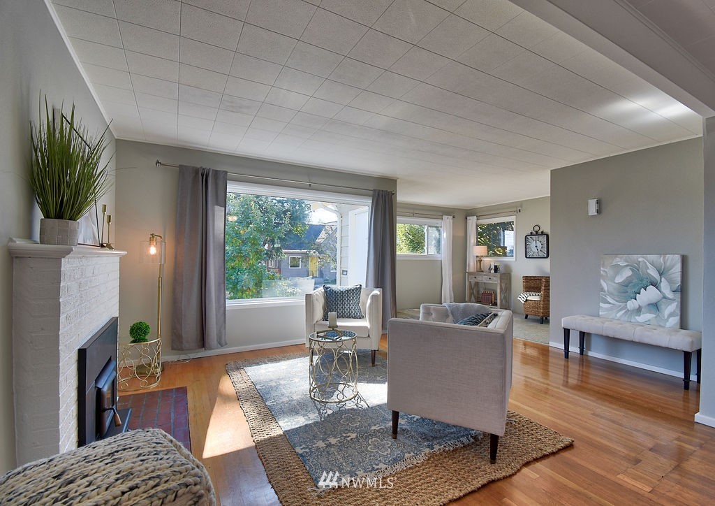 950 North 78th Street Seattle, WA 98103 - Photo 5 of 24 Gallery Image 5