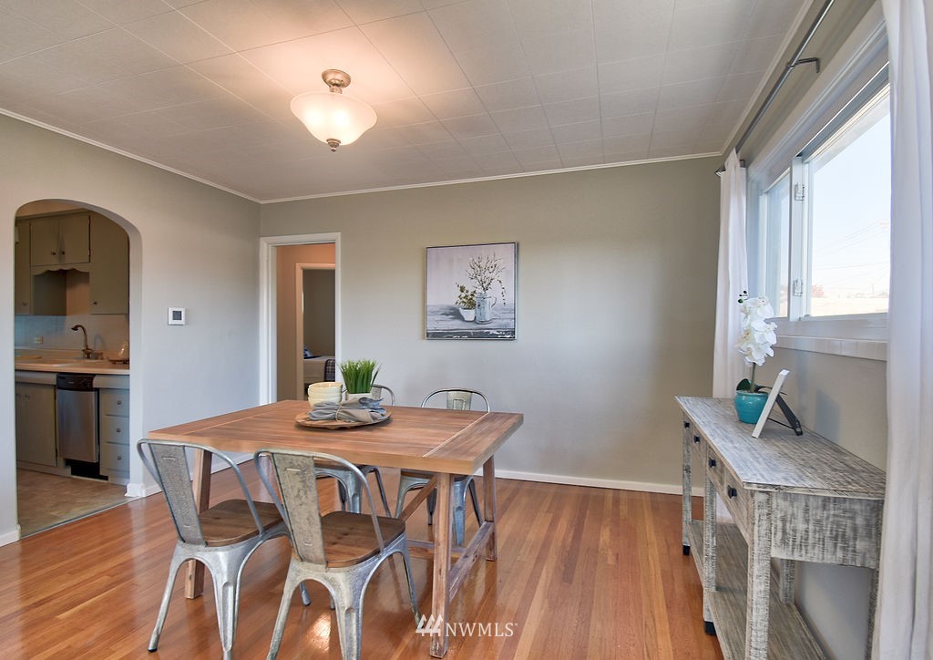 950 North 78th Street Seattle, WA 98103 - Photo 7 of 24 Gallery Image 7