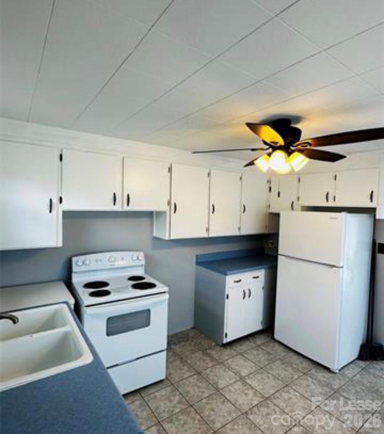 506 Garden Creek Road, Unit B Marion, NC 28752 - Photo 5 of 10