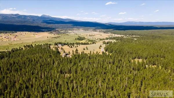 $683,750 | 3579 Michele Lane, Island Park, ID 83429