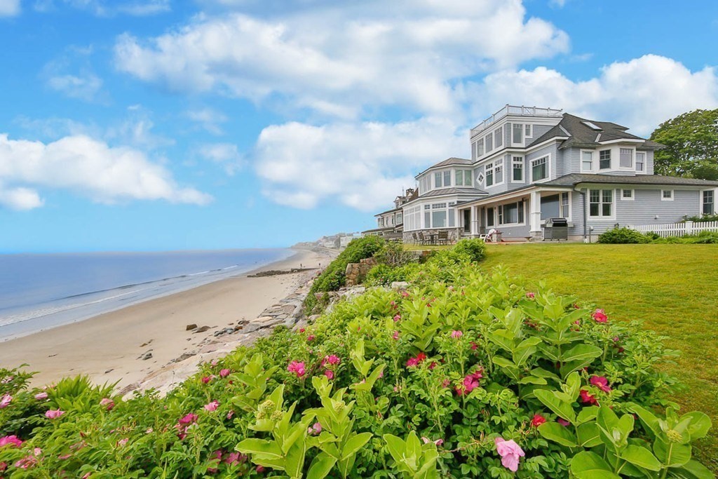 450 Atlantic Avenue Marblehead, MA 01945 - Photo 4 of 25