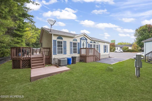 $250,000 | 12 Alydar Court, Howell, NJ 07731