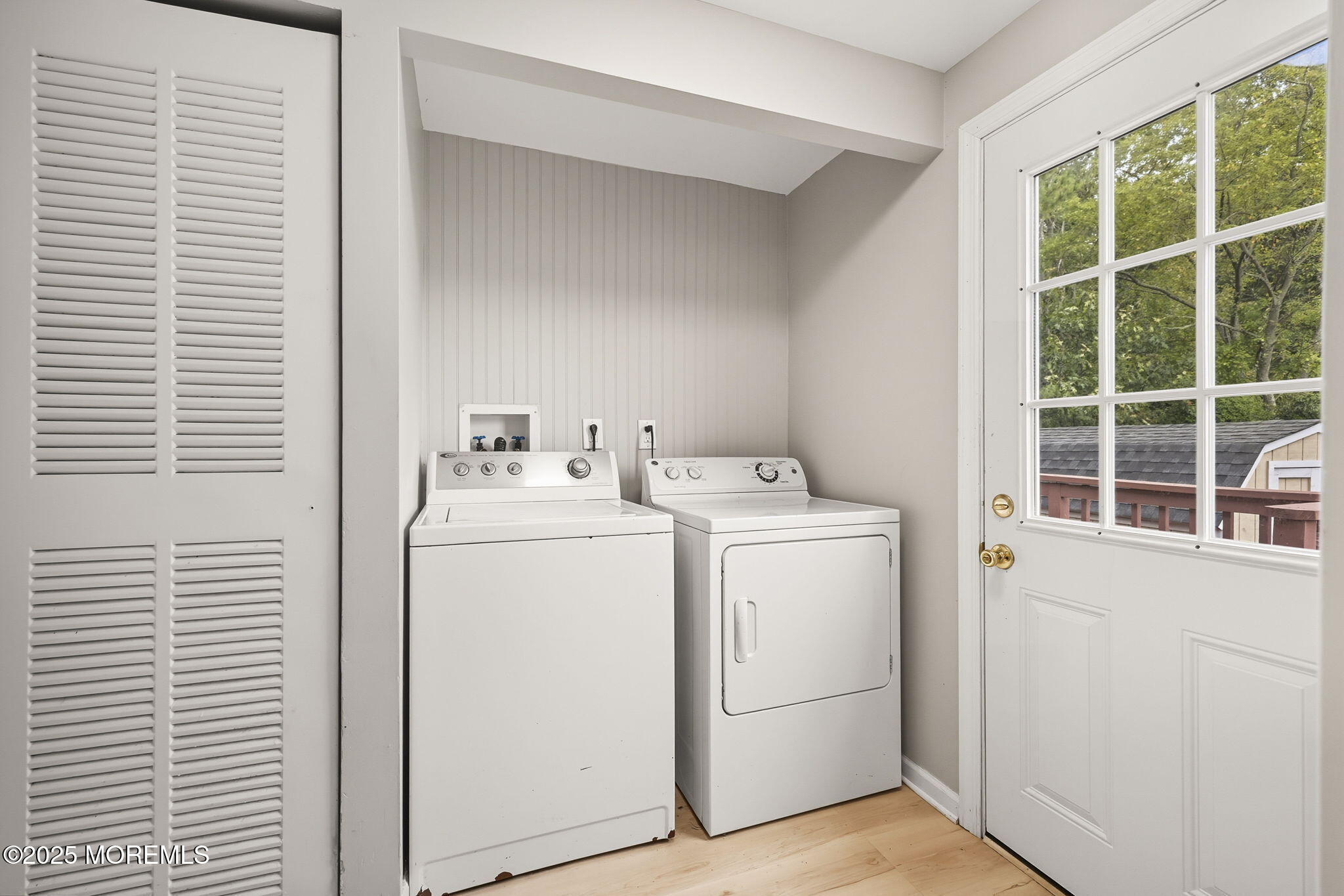 12 Alydar Court Howell, NJ 07731 - Photo 9 of 24 a utility room with dryer and washer