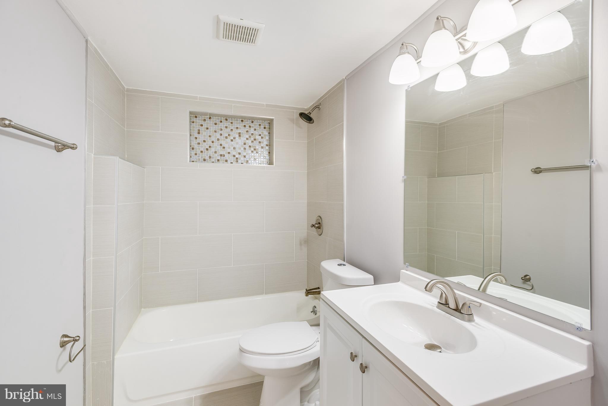 6825 Matthews Road Bryans Road, MD 20616 - Photo 7 of 20 Bath
