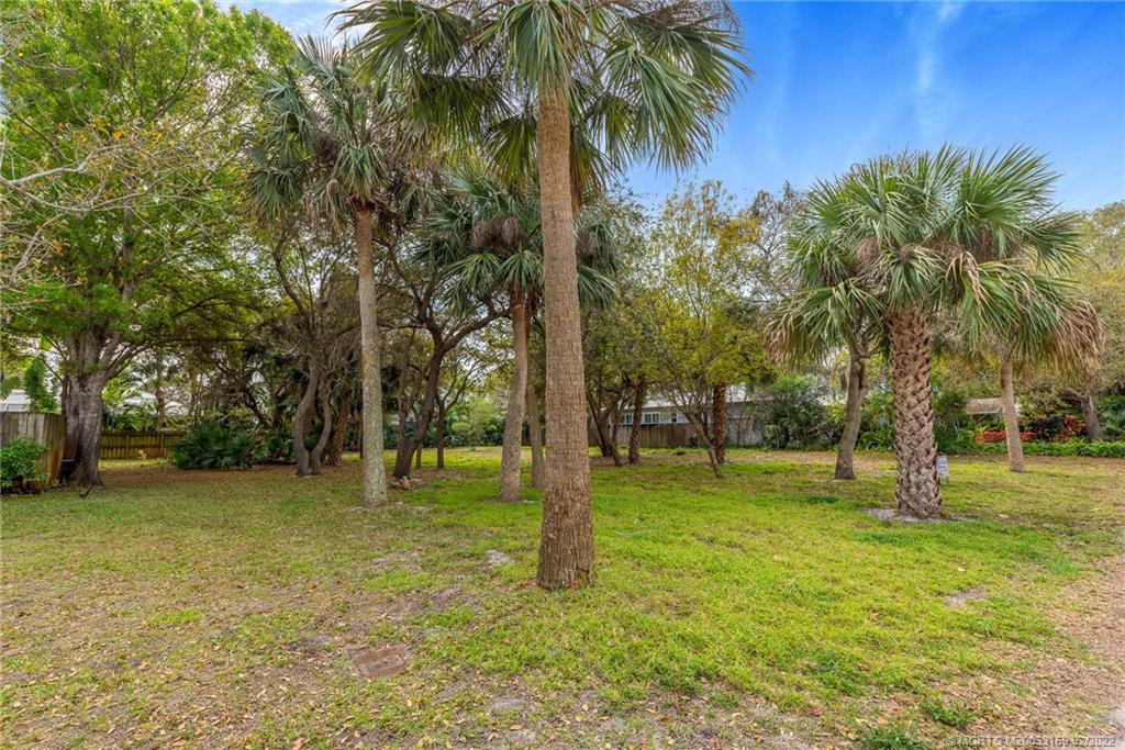 7 Palm Road Sewall's Point, FL 34996 - Photo 11 of 24 Gallery Image 11