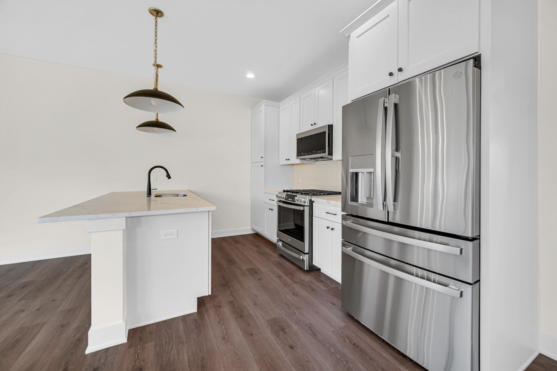 17 Moorebrooke Road Michigan City, IN 46360 - Photo 10 of 23 1920x1280