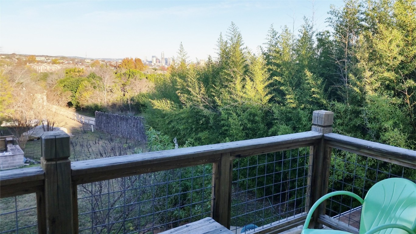 2307 B Riverside Farms Road Austin, TX 78741 - Photo 22 of 34 View of wooden terrace