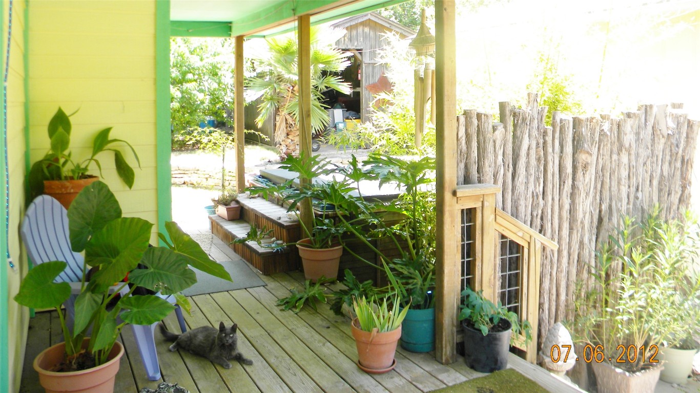 2307 B Riverside Farms Road Austin, TX 78741 - Photo 25 of 34 NEW HOT TUB