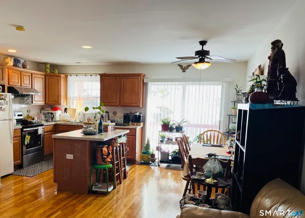 $259,900 | 190 Summit Street, Unit 190, Norwich, CT 06360