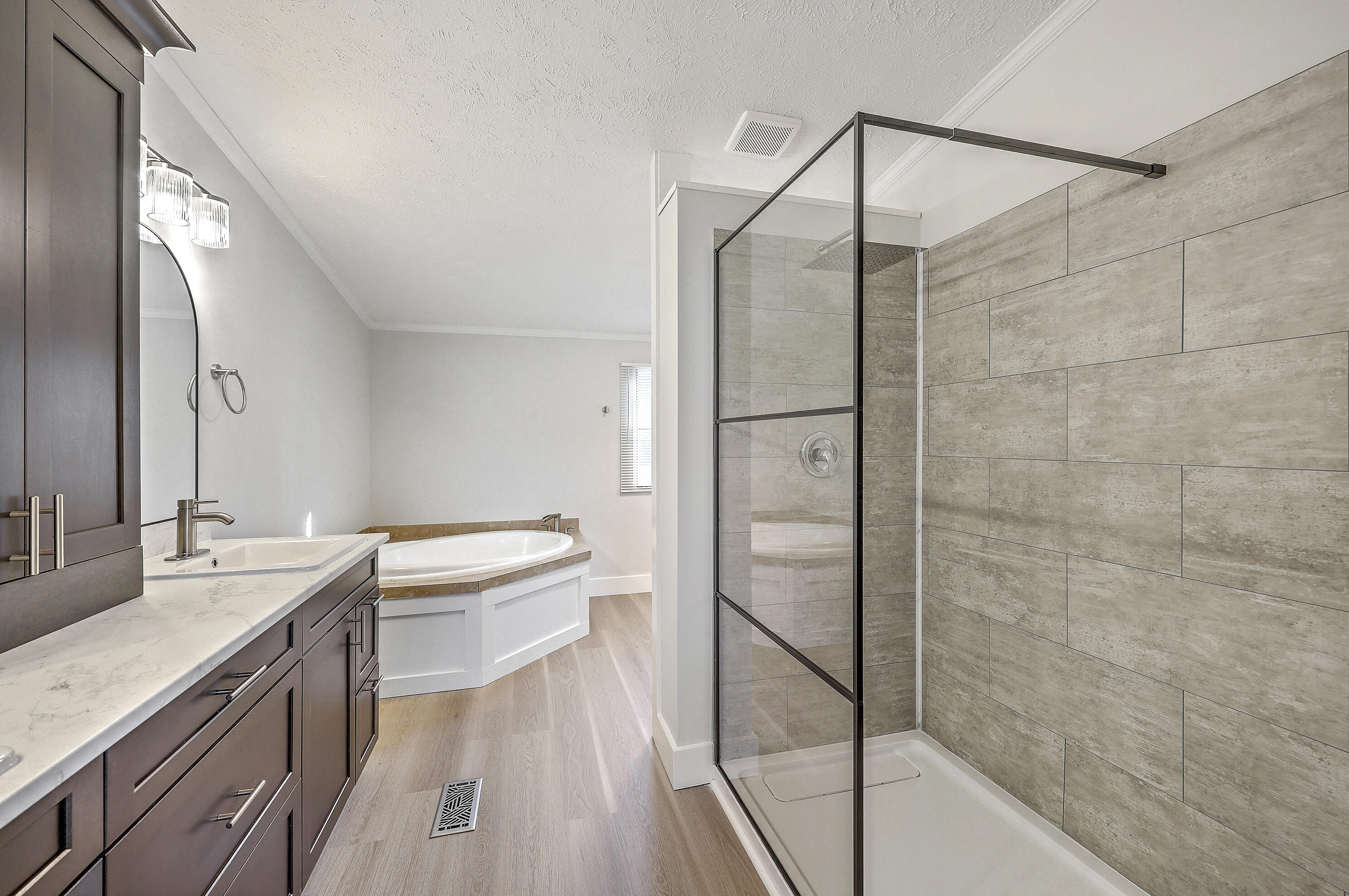 860 Toney Bay Road Holly Hill, SC 29059 - Photo 22 of 39 Primary Bathroom