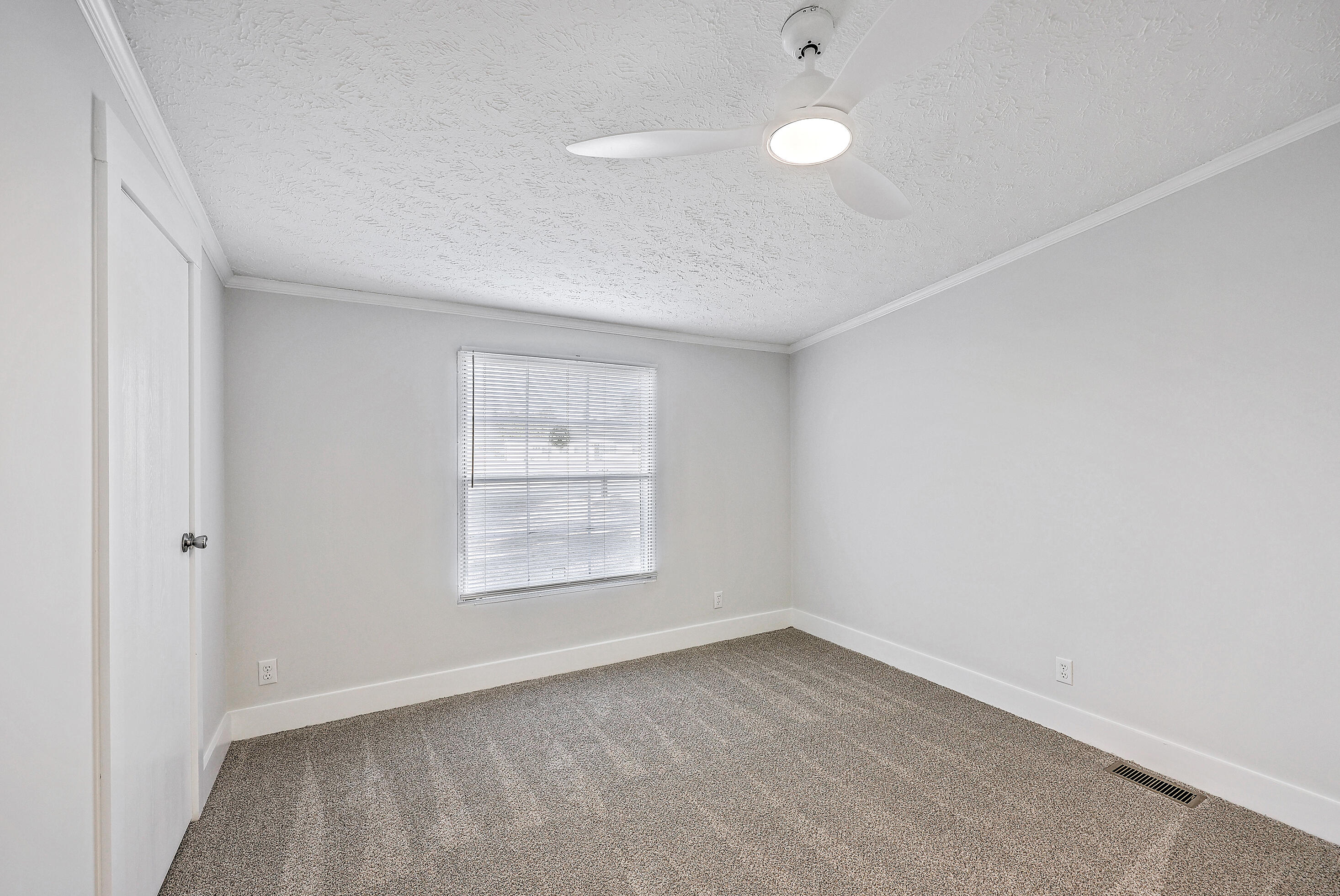 860 Toney Bay Road Holly Hill, SC 29059 - Photo 28 of 39 Guest Room 2