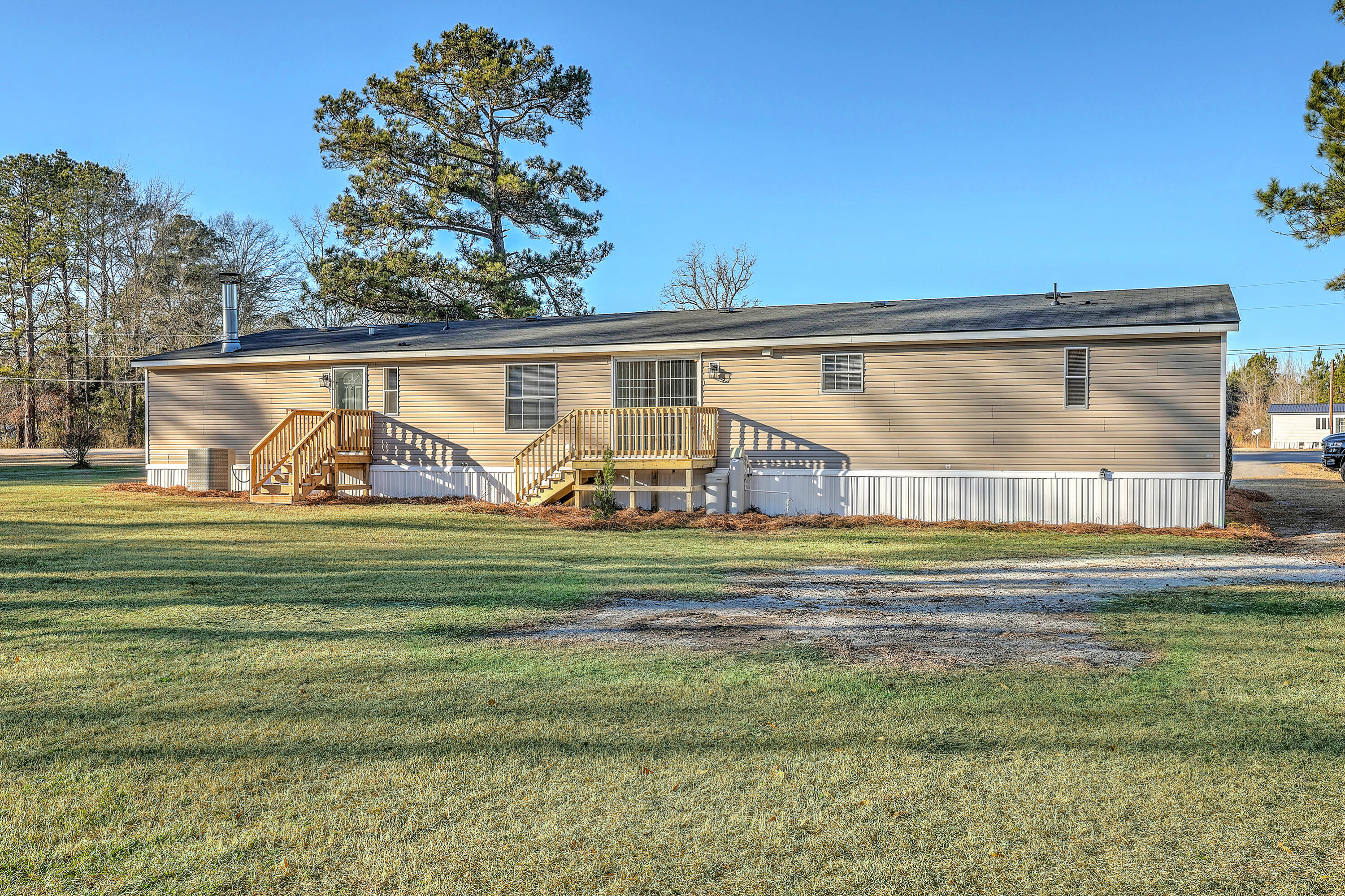 860 Toney Bay Road Holly Hill, SC 29059 - Photo 37 of 39 Spacious Yard!