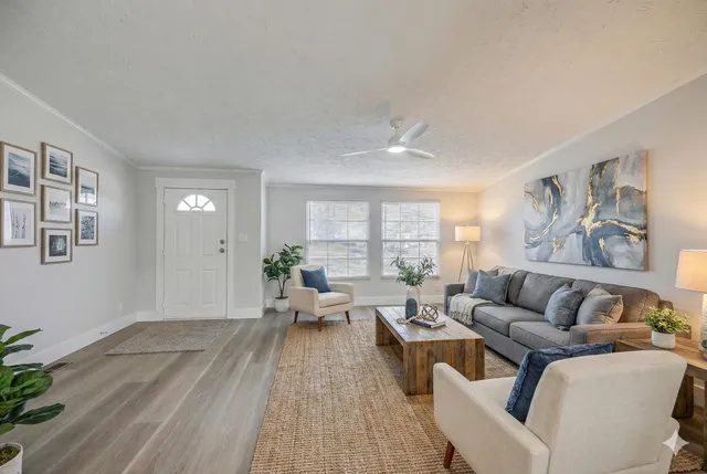 $300,000 | 860 Toney Bay Road, Holly Hill, SC 29059