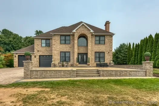 $980,000 | 93 South Road, Farmington, CT 06032