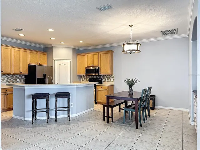$289,000 | 7520 Surrey Pines Drive, Apollo Beach, FL 33572