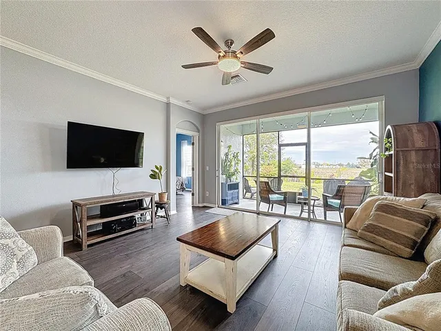 $289,000 | 7520 Surrey Pines Drive, Apollo Beach, FL 33572