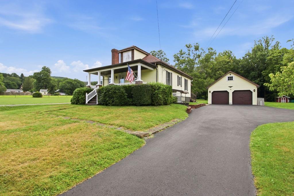 184 Hopwood Coolspring Road Hopwood, PA 15445 - Photo 4 of 35 Gallery Image 4