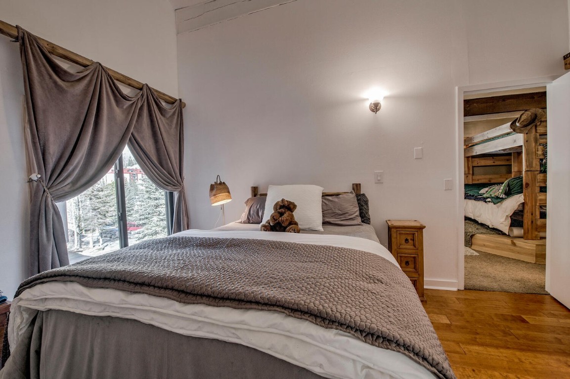 78 Guller Road, Unit 201 Copper Mountain, CO 80443 - Photo 24 of 41 a bedroom with a bed and a window