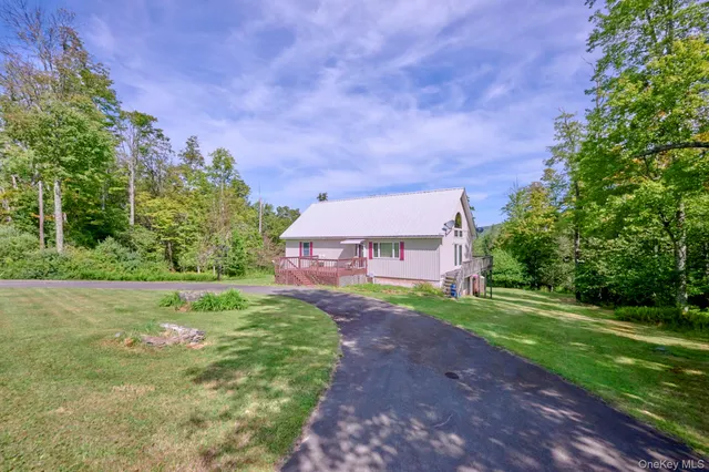 $489,000 | 10 West Simmon Road, Callicoon, NY 12723