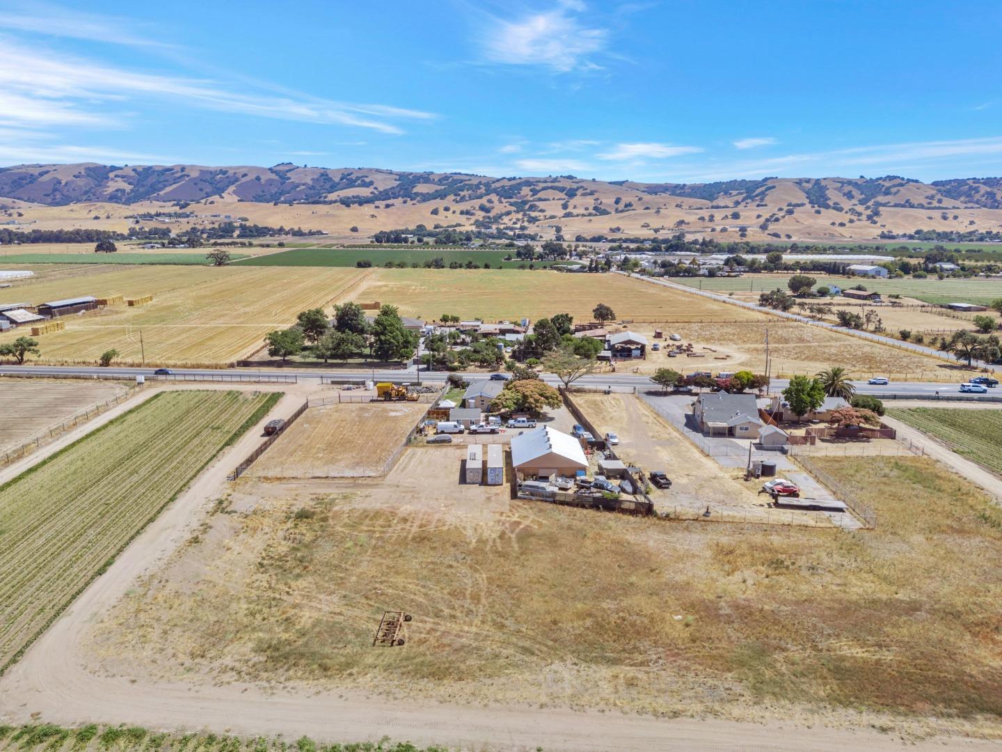 2712 Ferguson Road Gilroy, CA 95020 - Photo 23 of 55