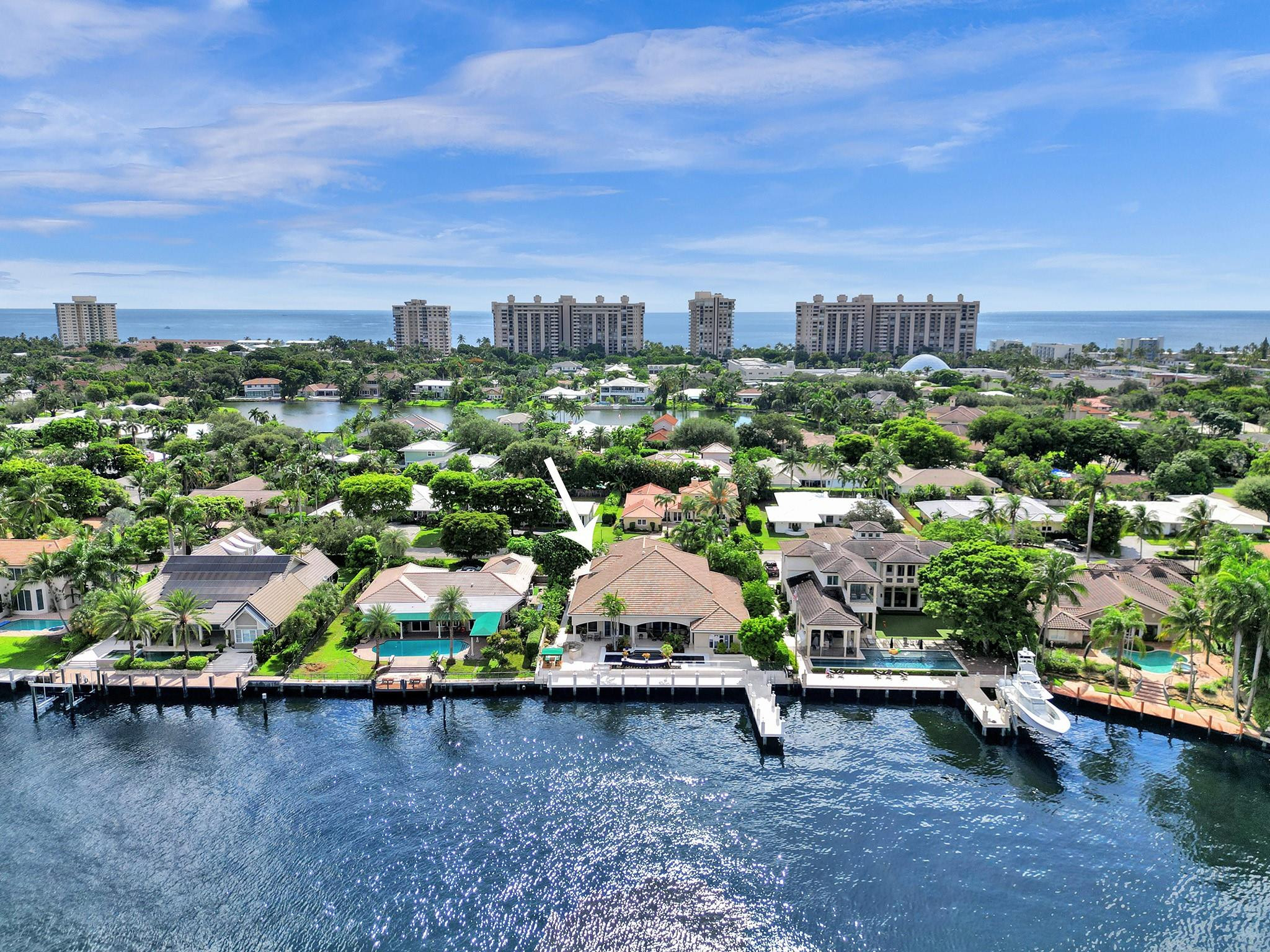21 Saranac Road Sea Ranch Lakes, FL 33308 - Photo 26 of 35 a view of outdoor space and yard