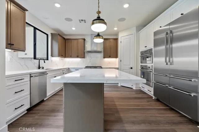 $2,239,000 | 1019 North Staley Lane, Los Angeles, CA 90042