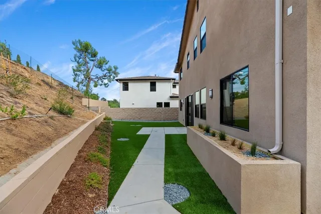 $2,239,000 | 1019 North Staley Lane, Los Angeles, CA 90042