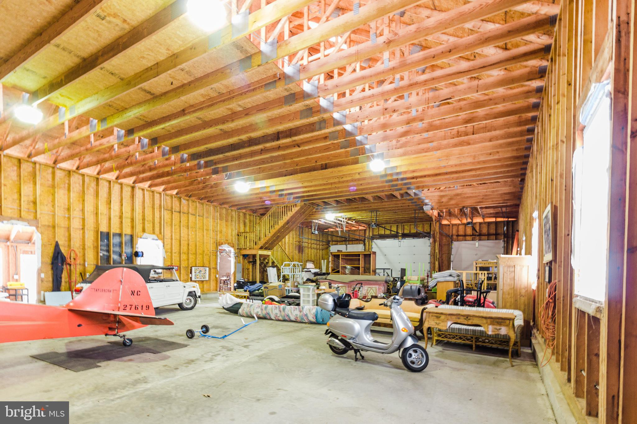 29523 Eagle Crest Road Milton, DE 19968 - Photo 32 of 34 Hangar Interior Downstairs