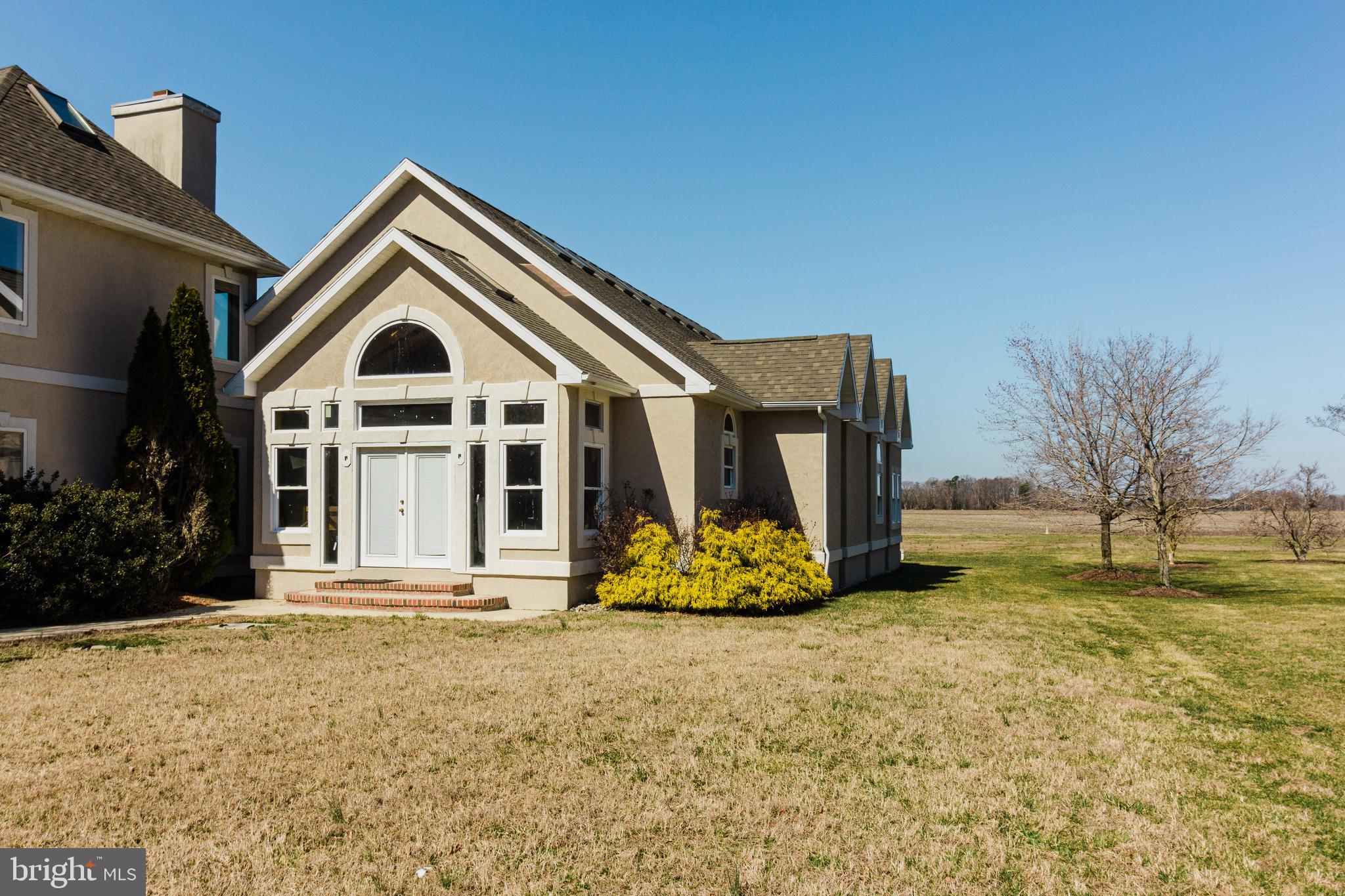 29523 Eagle Crest Road Milton, DE 19968 - Photo 5 of 34 Front of Pool House