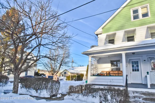 $2,000 | 198 Grove Street, East Stroudsburg, PA 18301