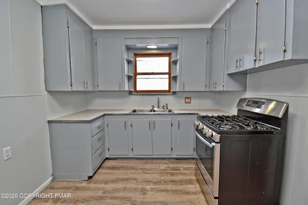 $2,000 | 198 Grove Street, East Stroudsburg, PA 18301