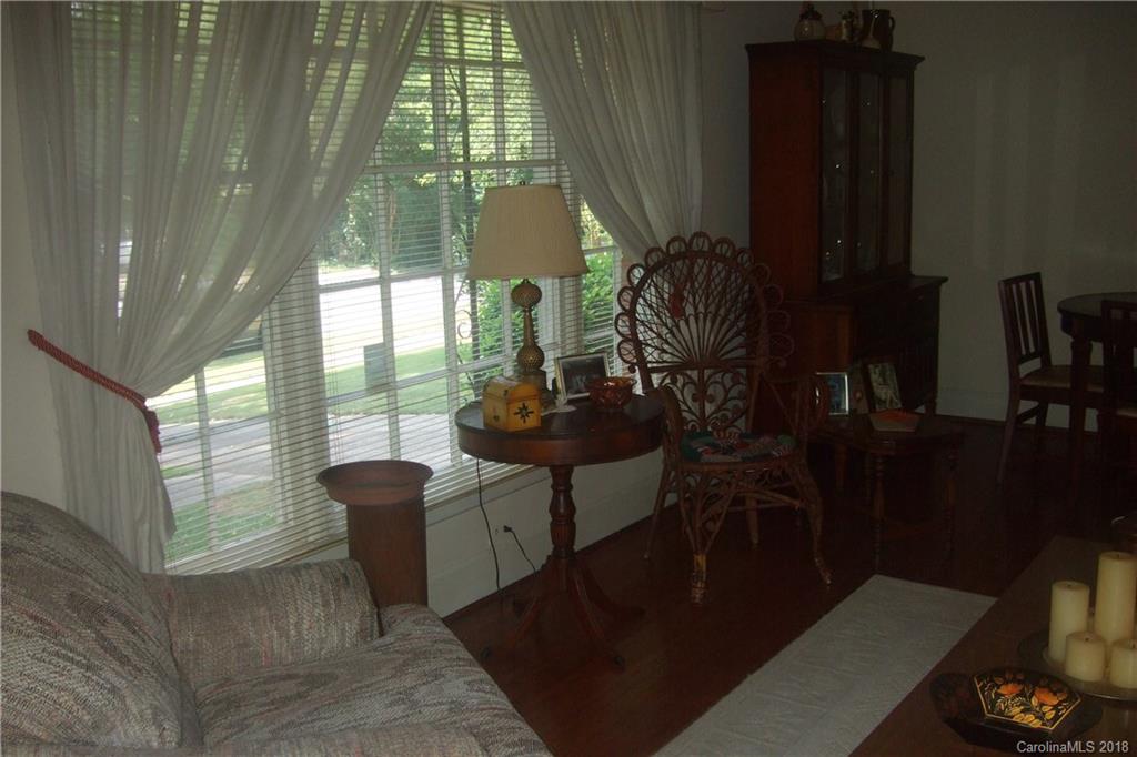 3550 Woodleaf Road Charlotte, NC 28205 - Photo 4 of 17 Gallery Image 4