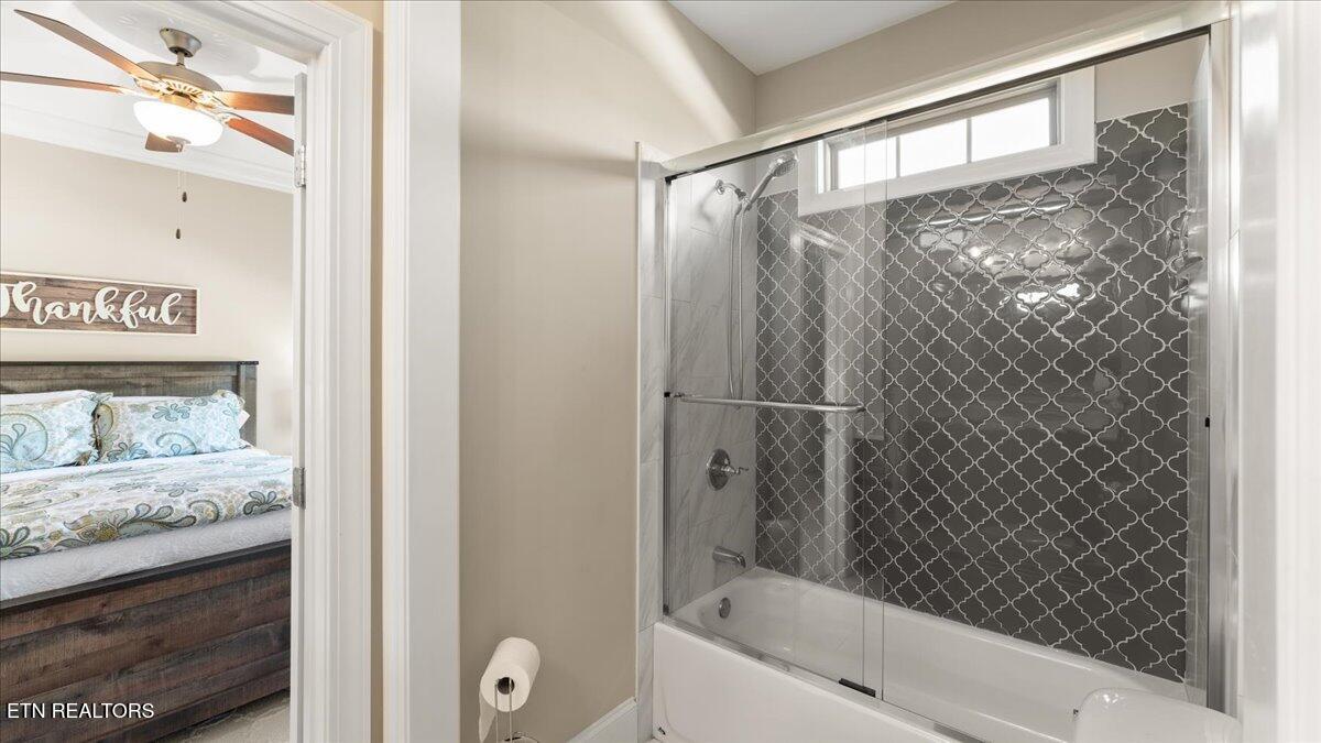 3725 Promontory Point Louisville, TN 37777 - Photo 19 of 54 20-Jack and Jill Bath