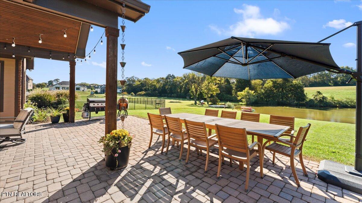 3725 Promontory Point Louisville, TN 37777 - Photo 37 of 54 39-Patio