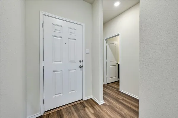 $1,895 | 132 Janice Road, Taylor, TX 76574