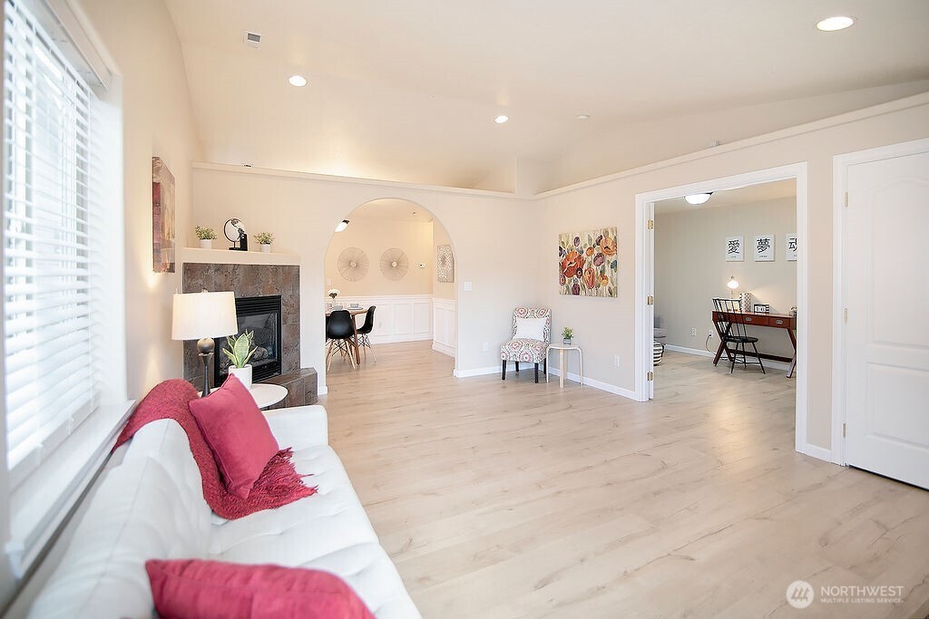 18 Willow Pointe Loop Longview, WA 98632 - Photo 3 of 35